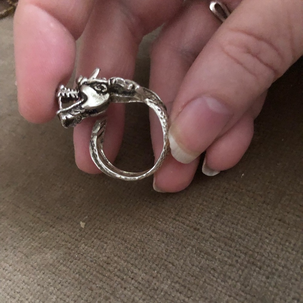 🎃Vintage Sterling Silver Dragon Ring (unisex)- 671 $35 or $30 w/offer